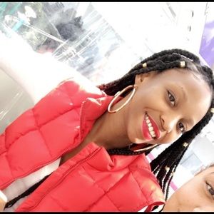 Meet your Posher, Michaela